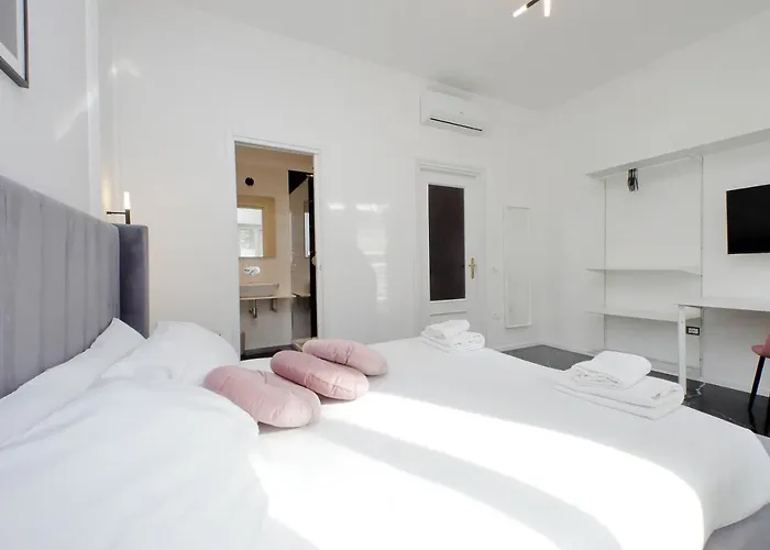 Affittacamere La Casa Di Flavia 4*
