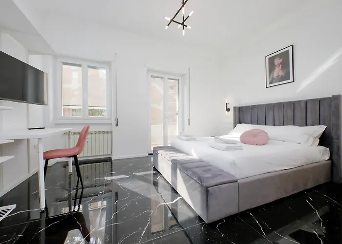 Affittacamere La Casa Di Flavia 4*